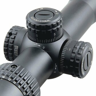 Vector Optics Veyron 6-24x44 FFP Rifle Scope (SCFF-37)